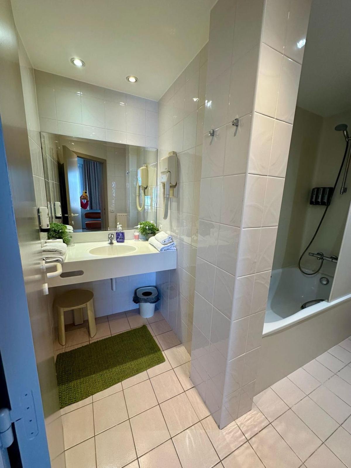 Hotel Monaco Zeebrugge Beach By Rikas Hotels المظهر الخارجي الصورة